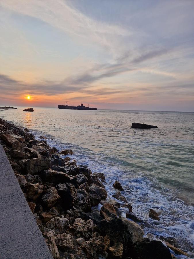 Black Sea * Costinești